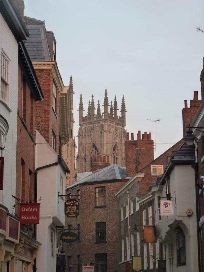 Apartment 1 Bootham Bar York Bagian luar foto